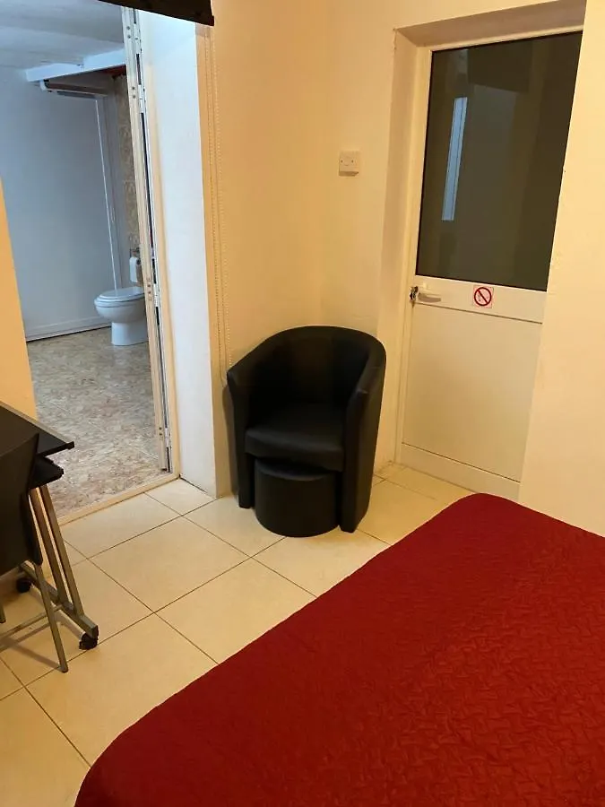 Valletta Private Room 0*,